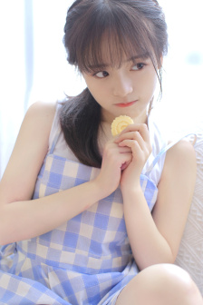 青青河边在线免费观看